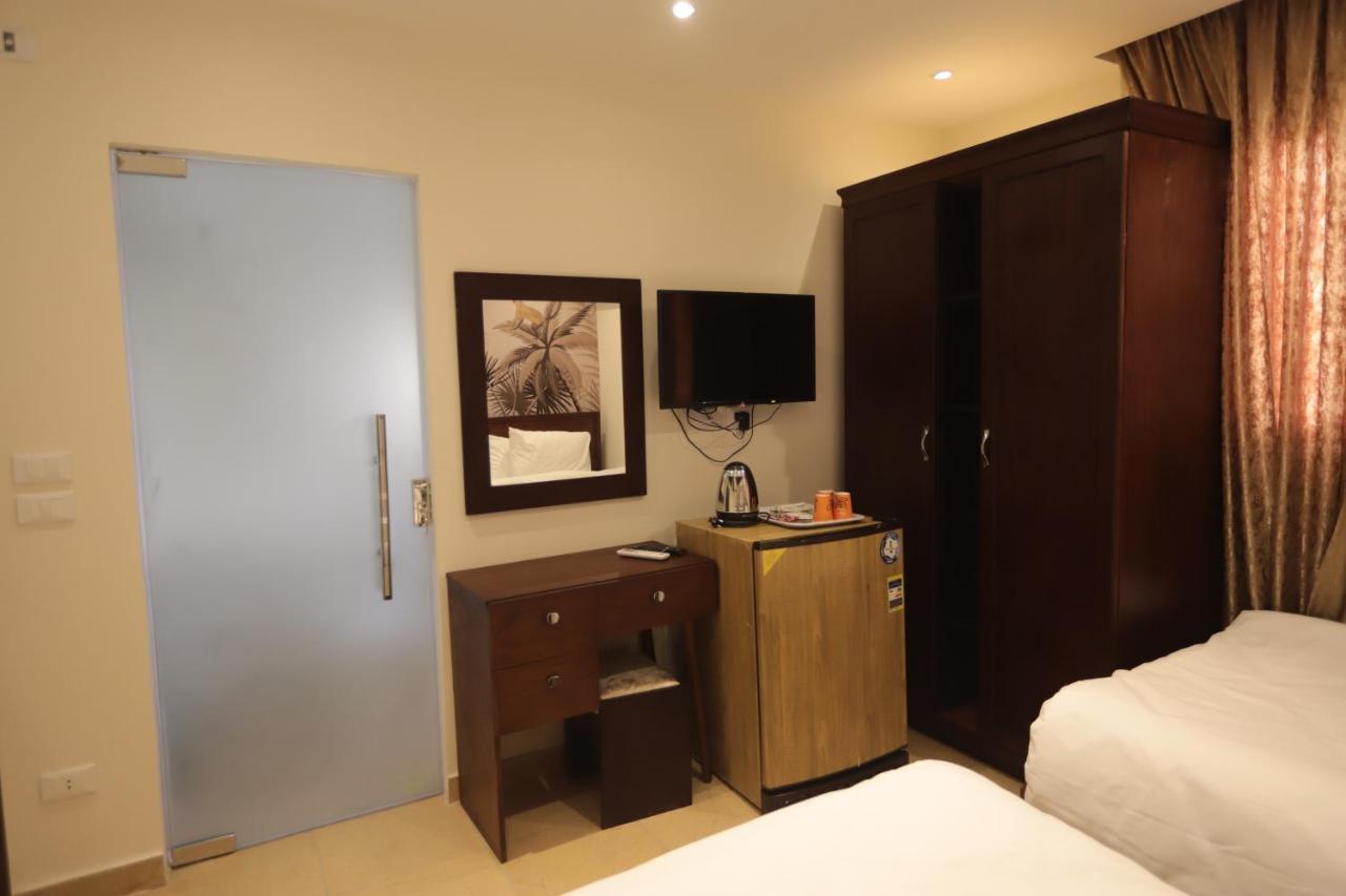 King Khafren View Inn Kafrat al Jabal Bagian luar foto