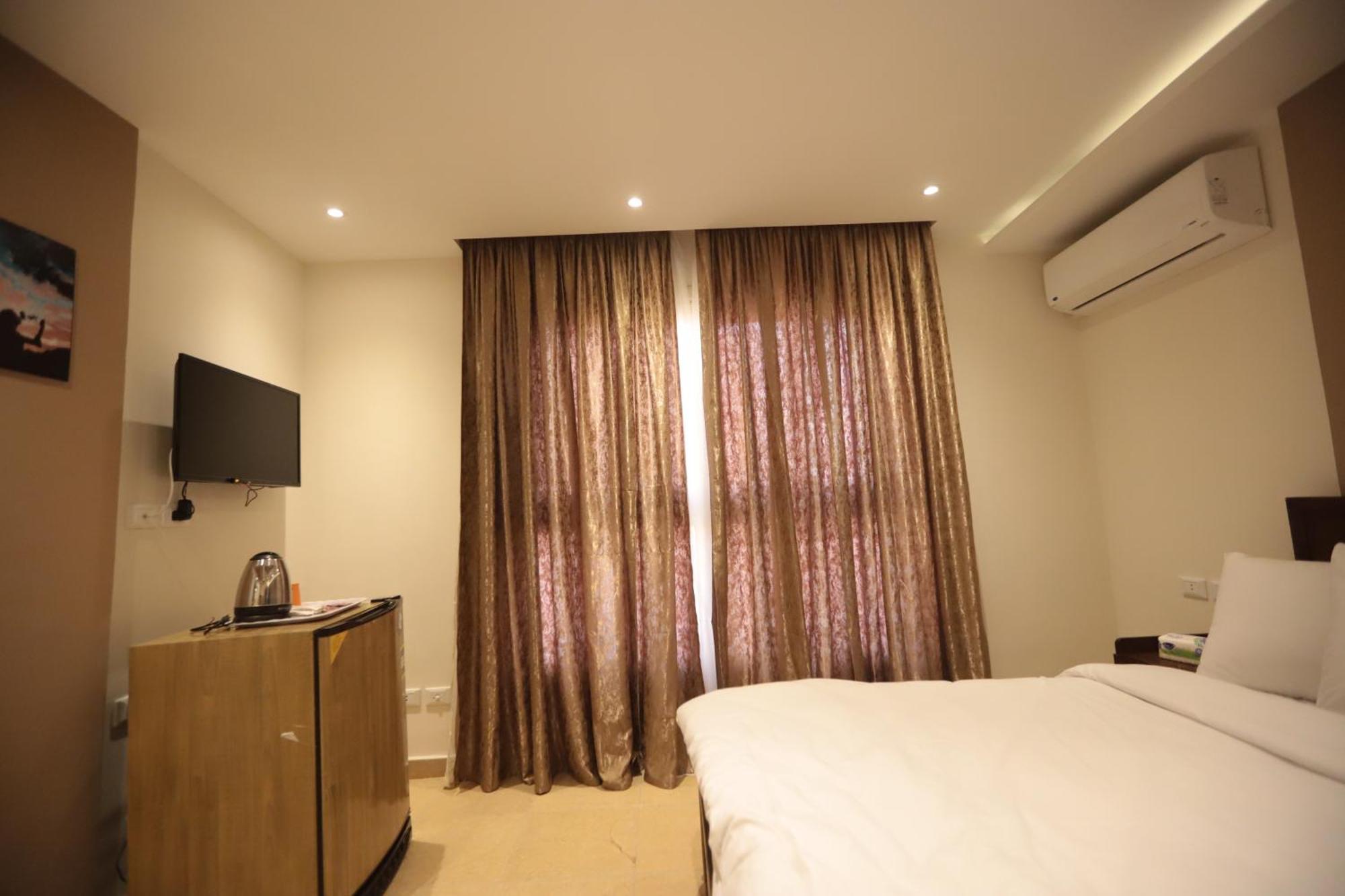 King Khafren View Inn Kafrat al Jabal Bagian luar foto