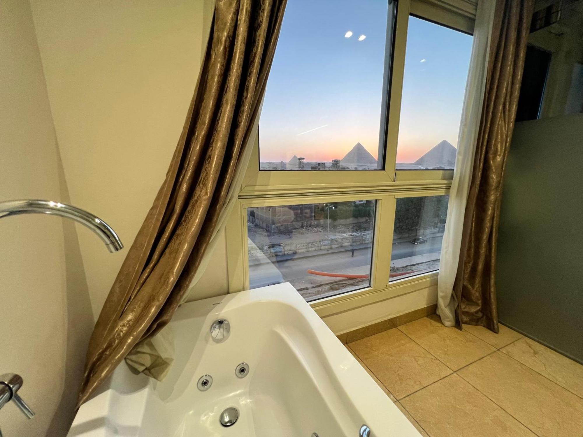 King Khafren View Inn Kafrat al Jabal Bagian luar foto