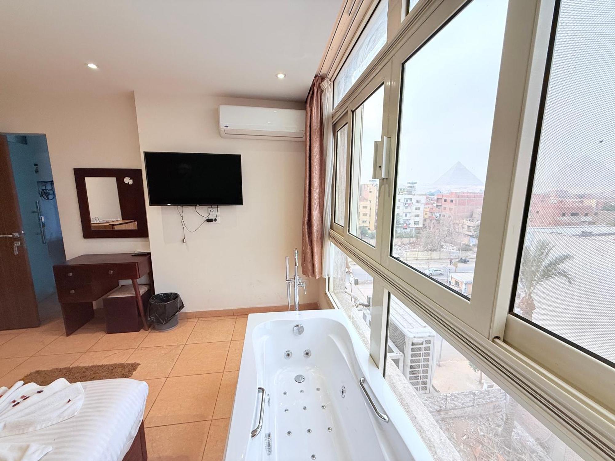 King Khafren View Inn Kafrat al Jabal Bagian luar foto